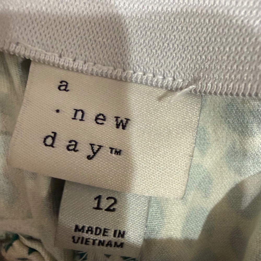 Bold Geometric Print Ankle Pants Preppy Women Travel 12 Green White - Picture 4 of 5